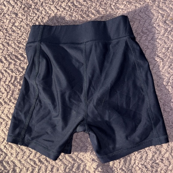 Under Armor spandex. Navy blue. Size extra small. - Picture 2 of 3